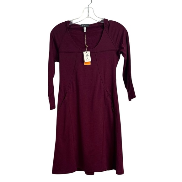 NWT Ibex hoody Marino Wool dress cabernet size XS - Picture 1 of 9